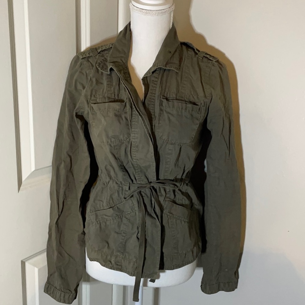 Military style jacket size small